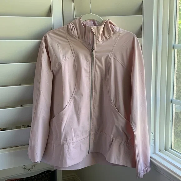 Lululemon Pack It Up Jacket - Picture 5 of 16